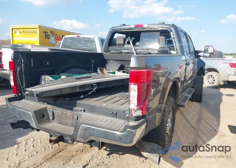 2020 Ford F-250 Lariat z USA, uszkodzony, nr VIN 1FT7W2BT5LEE76347